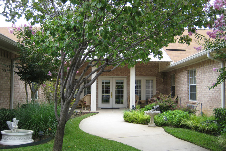 Flower Mound Assisted Living | 6051 Morriss Rd, Flower Mound, TX 75028, USA | Phone: (469) 262-6312