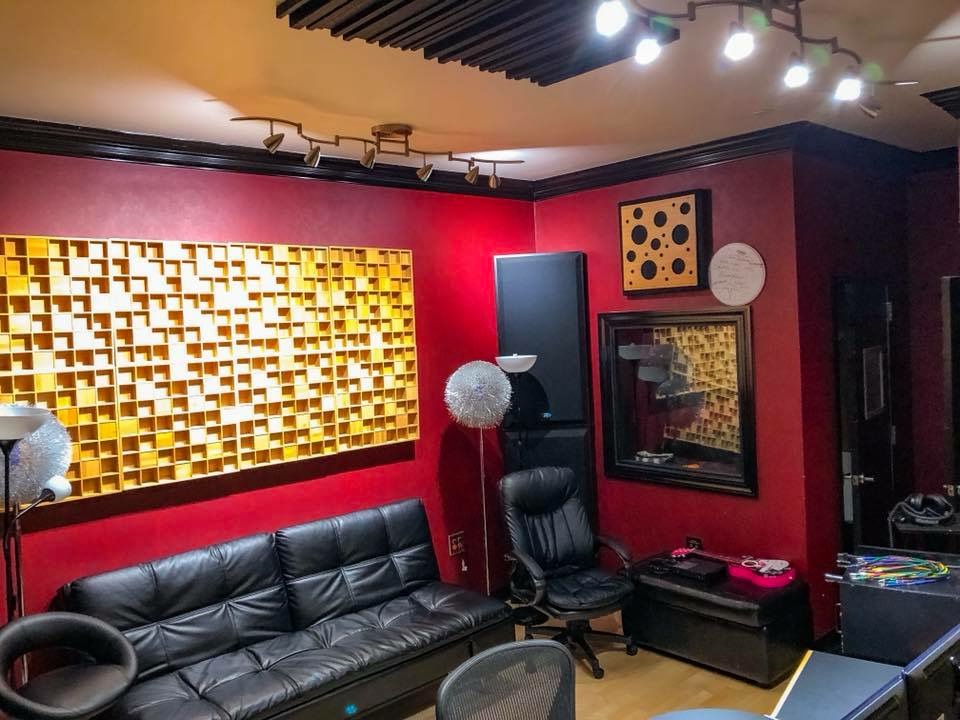 Uberbeatz Studios | 12314 Beverly Park Rd, Lynnwood, WA 98087, USA | Phone: (425) 263-9840