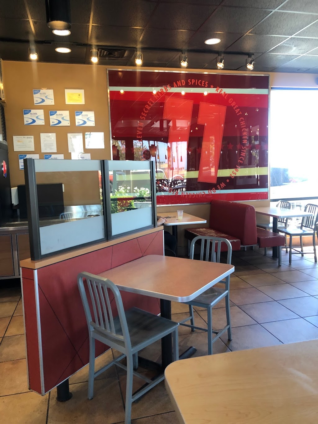 KFC | 1105 E Robertson Blvd, Chowchilla, CA 93610, USA | Phone: (559) 665-2123