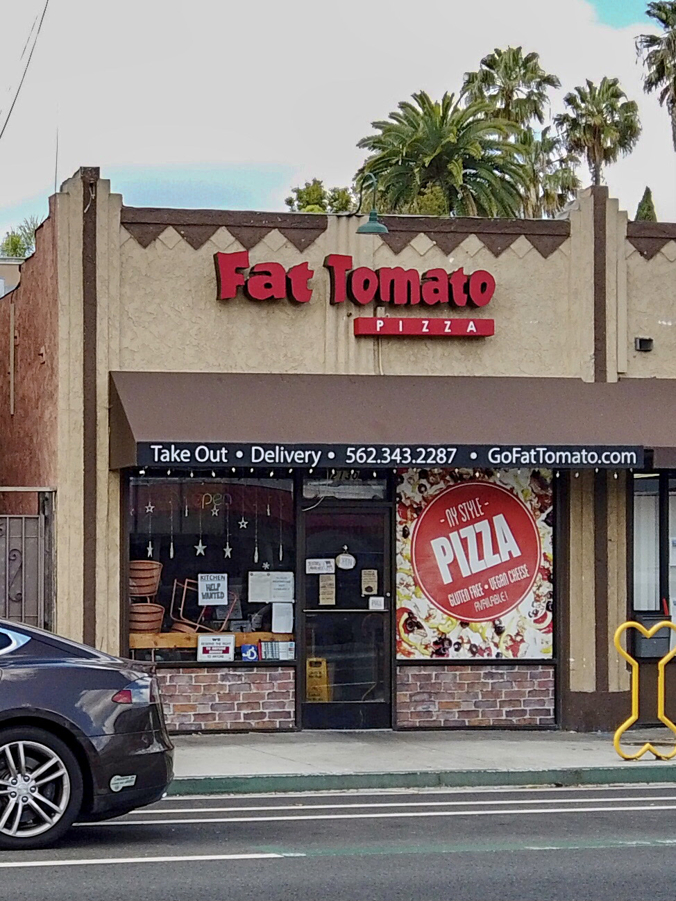 Fat Tomato Pizza | 2130 E Broadway, Long Beach, CA 90803, USA | Phone: (562) 343-2287