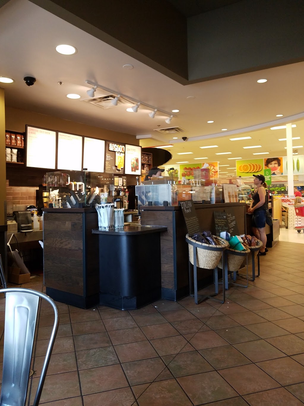 Starbucks | 1500 109th Ave NE, Blaine, MN 55449, USA | Phone: (763) 354-1000