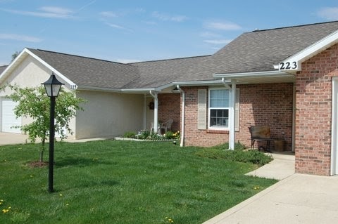 Ridgeview Manor Apartments | 209 Clark Dr, Johnstown, OH 43031, USA | Phone: (740) 967-1097