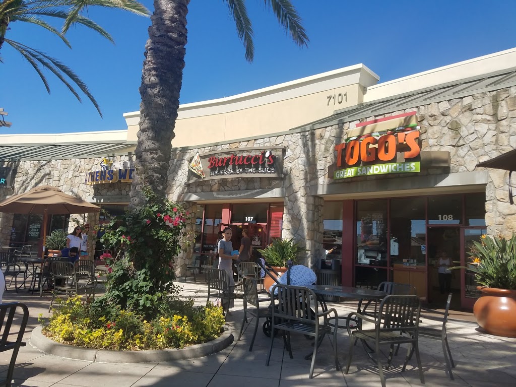 Seacliff Village Shopping Center | Yorktown St &, Main St, Huntington Beach, CA 92648, USA | Phone: (714) 259-9090