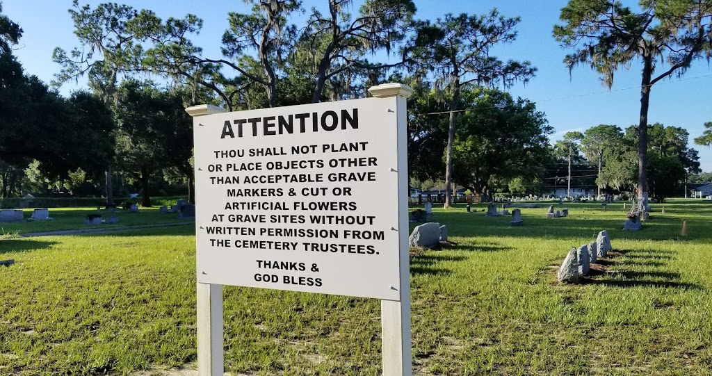 Limona Cemetery | 1698 Limona Rd, Brandon, FL 33510, USA | Phone: (813) 689-8385