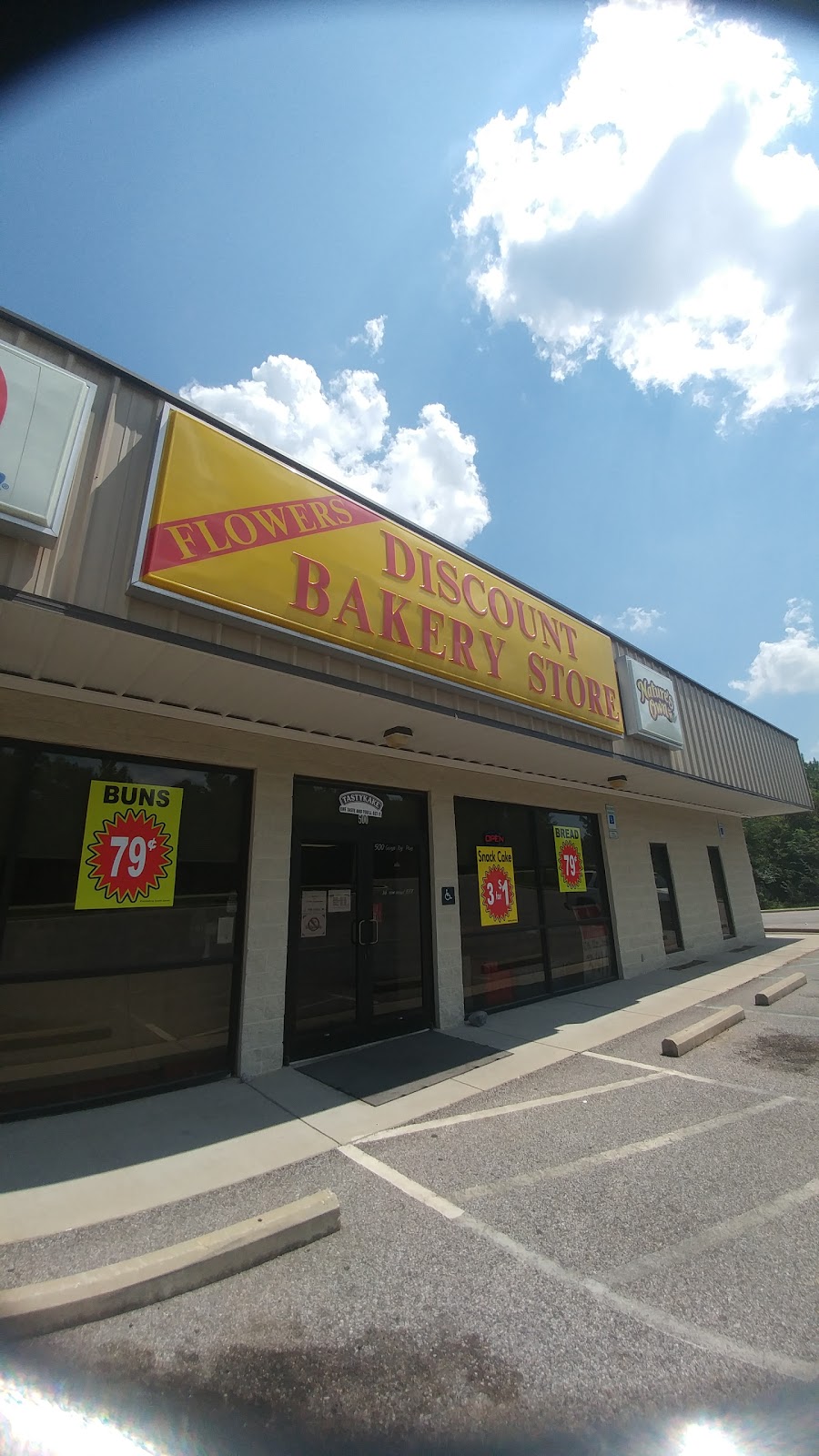 Discount Bakery Store | 730 G Roy Pkwy, Calera, AL 35040, USA | Phone: (205) 663-0342