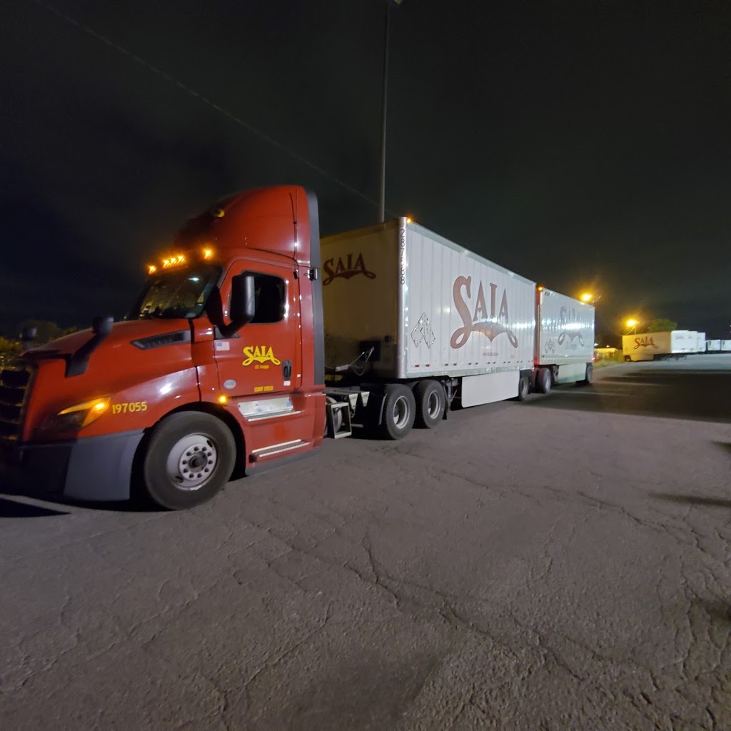 Saia LTL Freight | 3600 Bells Ln, Louisville, KY 40211, USA | Phone: (502) 776-4513