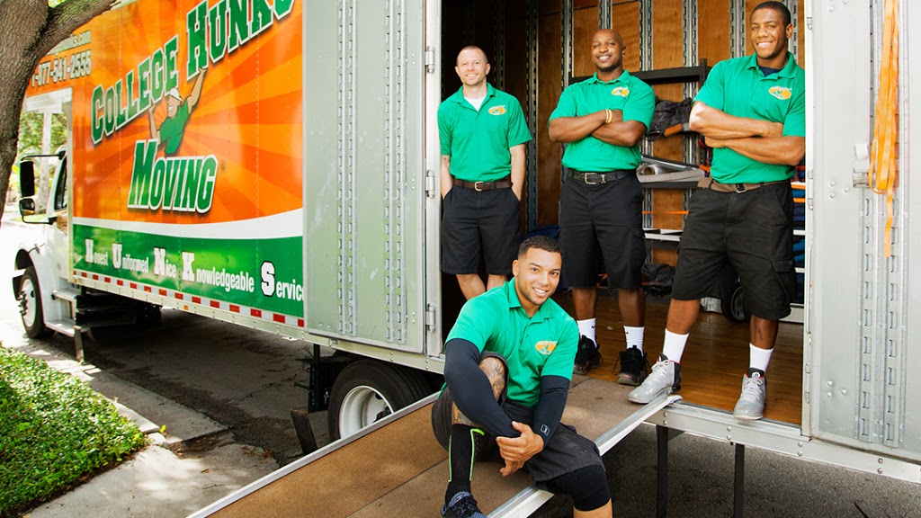 College Hunks Hauling Junk and Moving | 2100 Aluminum Ave #103, Hampton, VA 23661, USA | Phone: (757) 255-5156