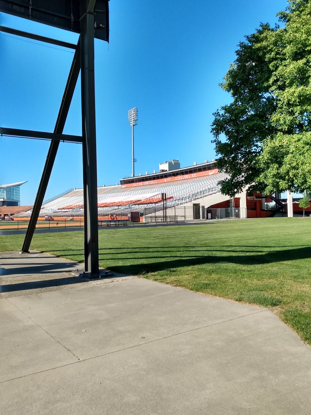 Doyt L. Perry Stadium | 1610 Stadium Dr, Bowling Green, OH 43403, USA | Phone: (419) 372-7075