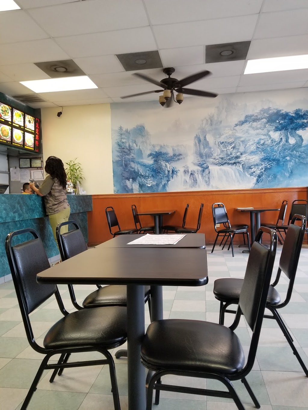 East Dragon | 1295 N Sherwood Forest Dr, Baton Rouge, LA 70815, USA | Phone: (225) 275-5868