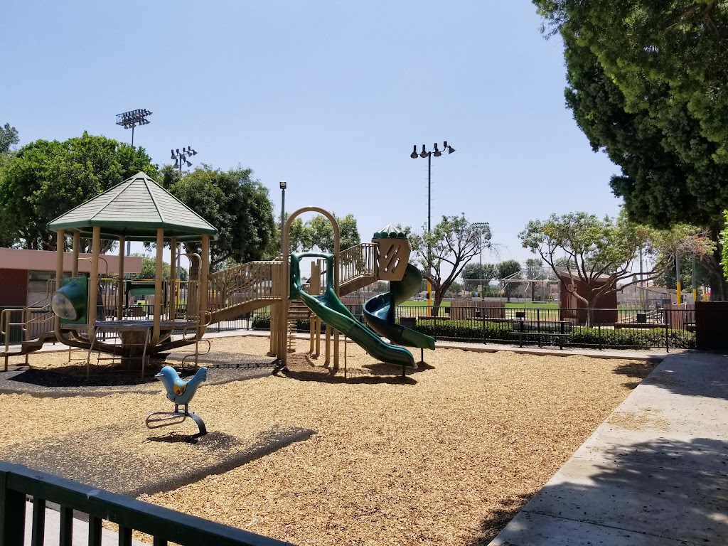 New Temple Park | 1450 Lidcombe Ave, South El Monte, CA 91733, USA | Phone: (626) 579-2043