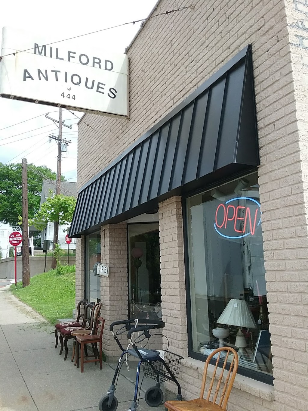 Milford Antiques | 444 Main St, Milford, OH 45150, USA | Phone: (513) 290-6160