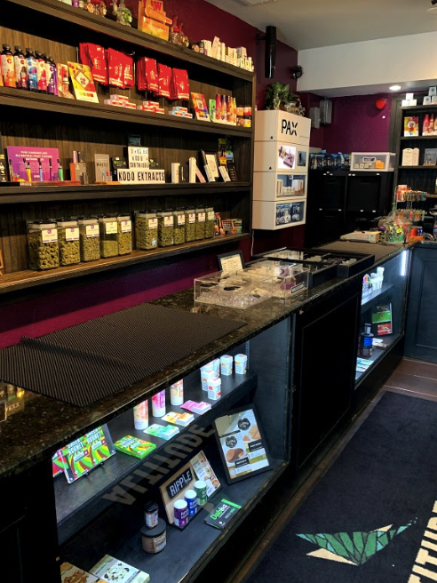 Altitude The Dispensary | 1568 S Federal Blvd, Denver, CO 80219, USA | Phone: (720) 708-5428