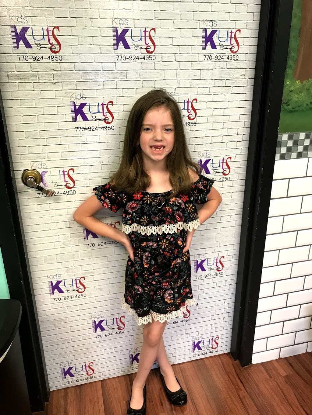 Kids Kuts Salon | 2323 Shallowford Rd # 113, Marietta, GA 30066, USA | Phone: (770) 924-4950