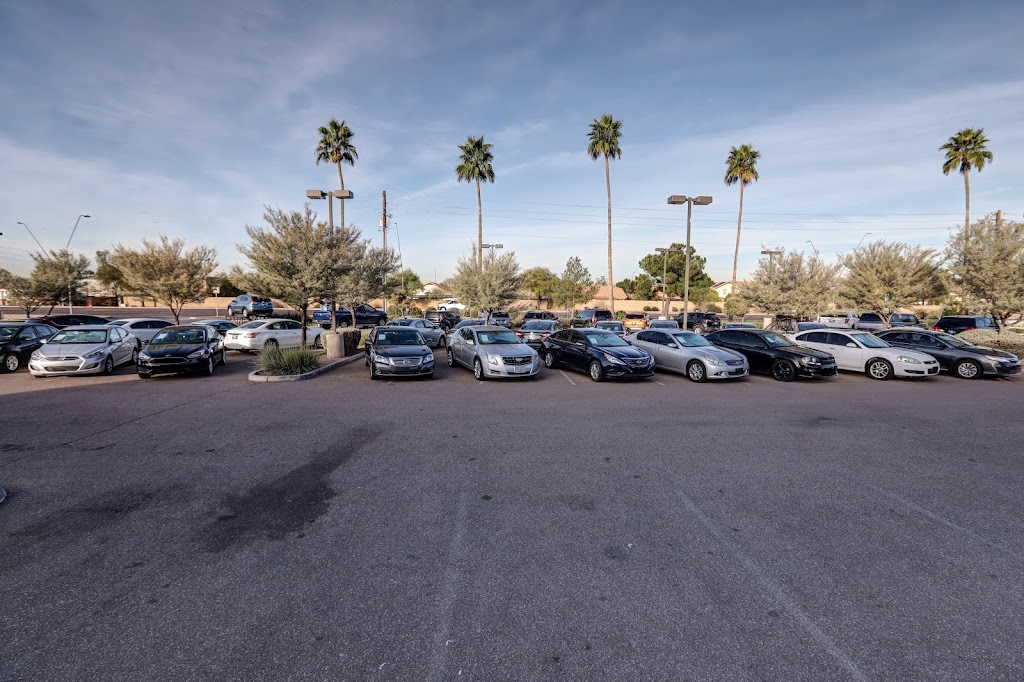 Thrifty Car Sales | 881 N Arizona Ave, Gilbert, AZ 85233, USA | Phone: (480) 516-0443