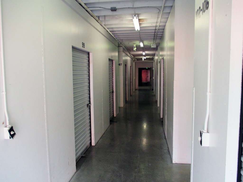 Public Storage | 20065 15th Ave NE, Shoreline, WA 98155, USA | Phone: (206) 457-2734