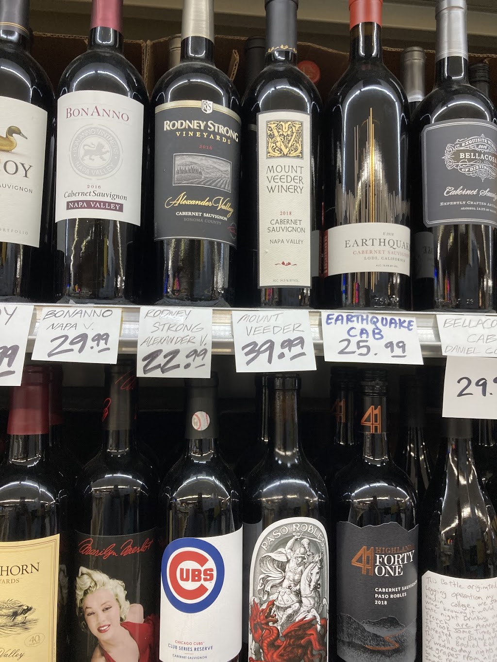 Family Wine & Liquor | 18707 Dixie Hwy #3902, Homewood, IL 60430, USA | Phone: (708) 798-2168