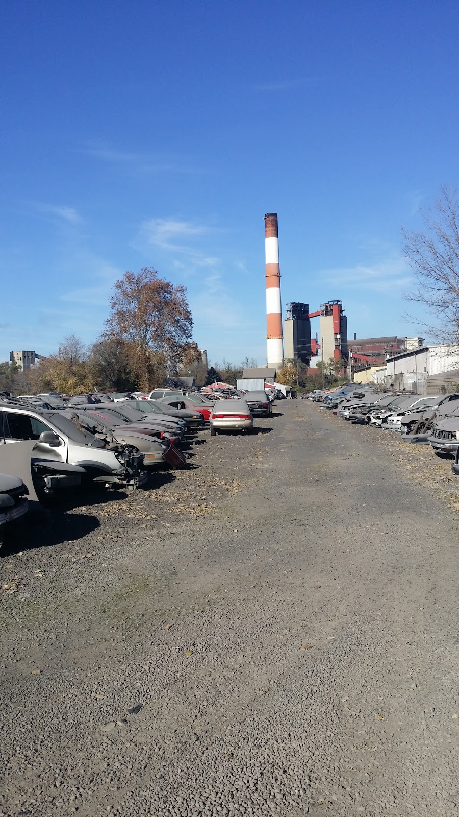 R & B Auto Salvage | 2712 Oxford State Rd, Middletown, OH 45044, USA | Phone: (513) 423-9417