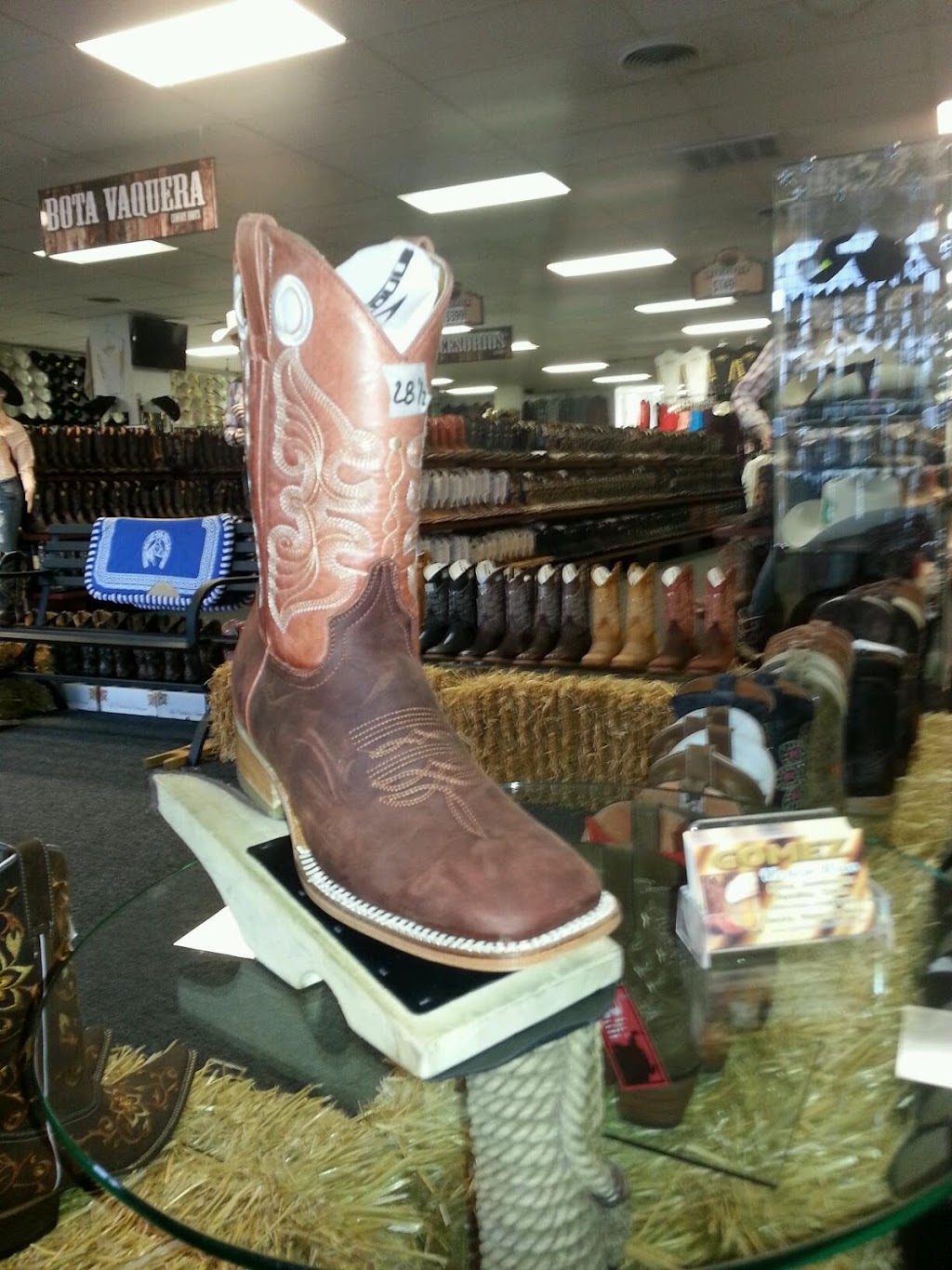 Gomez Western Wear (Buckner) | 1616 Buckner Blvd, Dallas, TX 75217, USA | Phone: (214) 309-3999