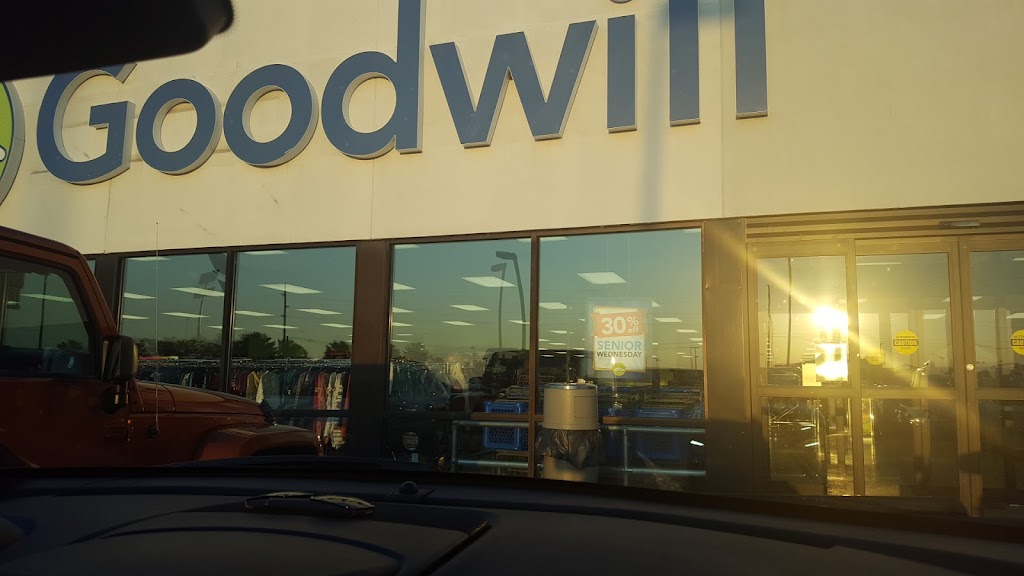 Goodwill Store | 190 Pacer Court Northwest NW, Corydon, IN 47112, USA | Phone: (812) 738-8011