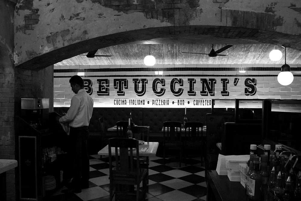 Betuccinis | Carretera Libre Tij-Ens Km 28.5 Paraiso Ortiz No.15, Renees, 22710 Rosarito, B.C., Mexico | Phone: 661 100 6148