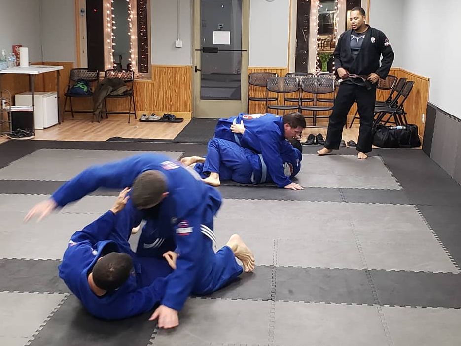 United Jiu Jitsu | 2211 11th Ave Suite 150, North St Paul, MN 55109, USA | Phone: (651) 300-7743